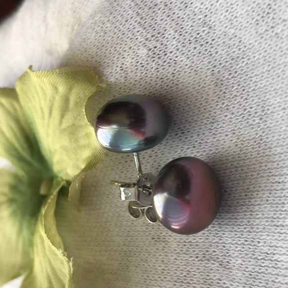 Tahitian black pearl stud earrings 10 mm - Picture 7 of 7